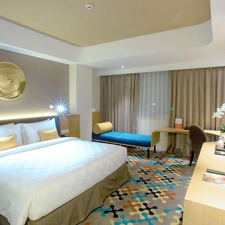 Hotel Ciputra Cibubur Managed By Swiss-Belhotel International Exterior foto
