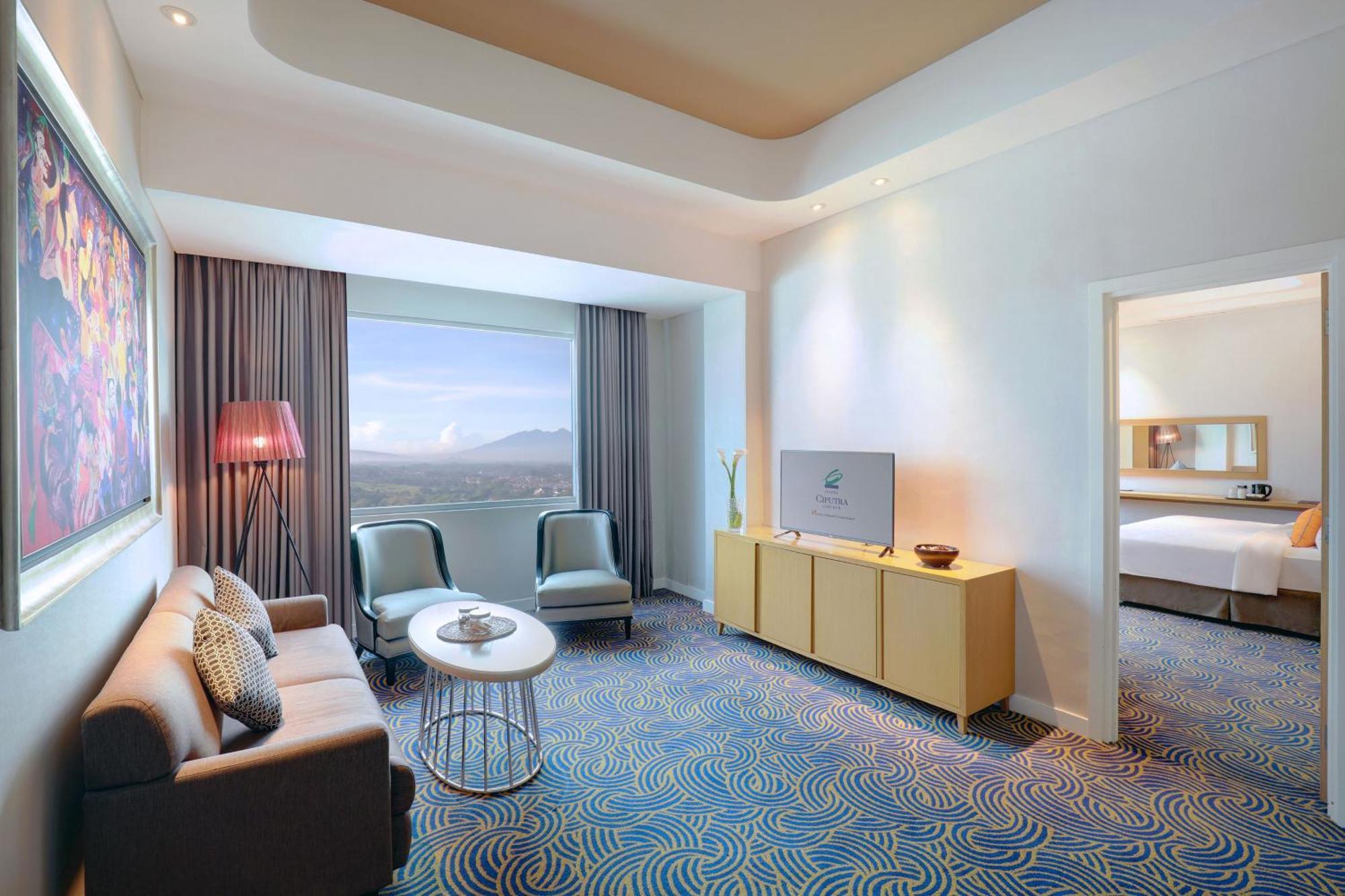 Hotel Ciputra Cibubur Managed By Swiss-Belhotel International Exterior foto
