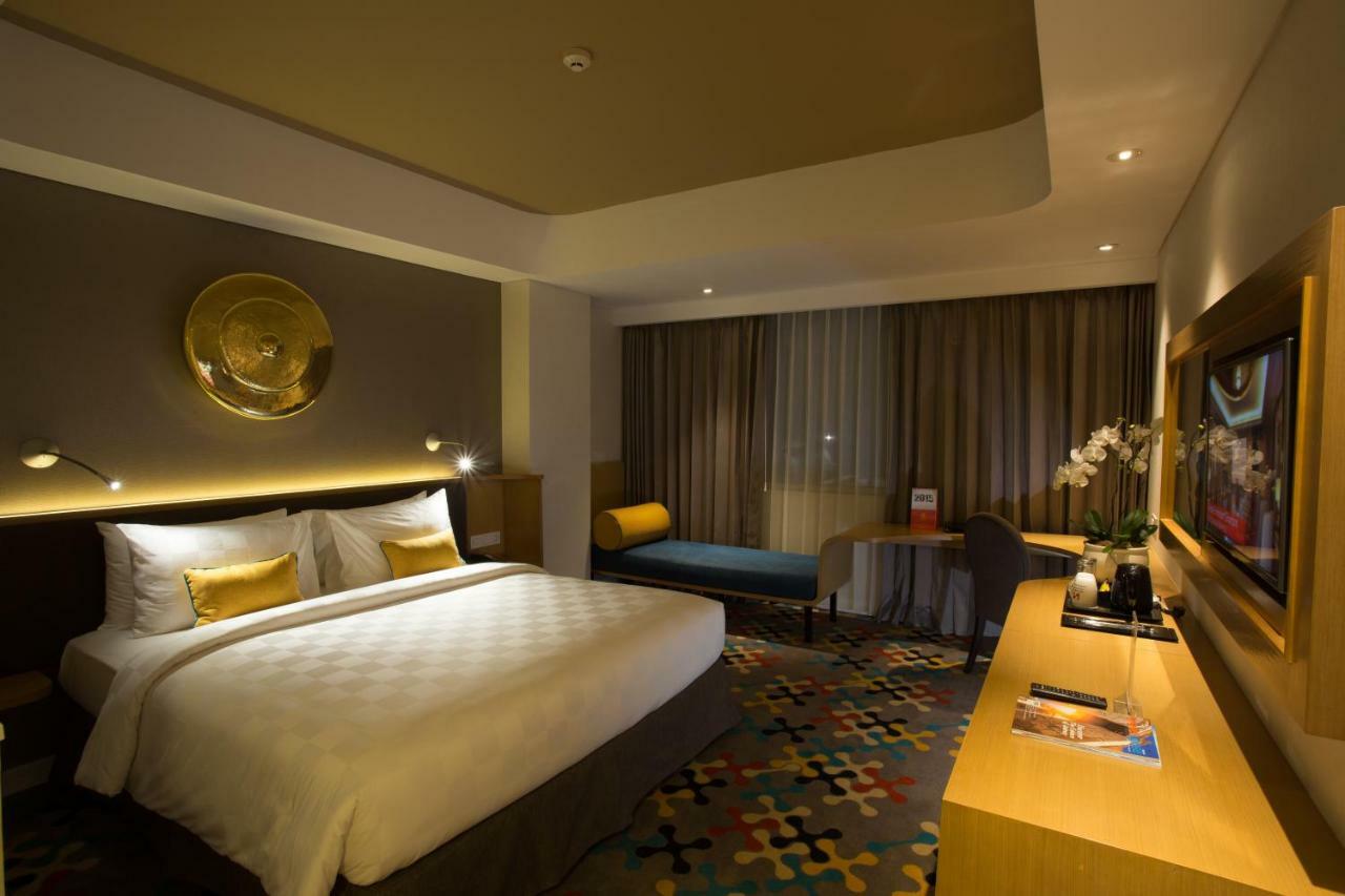 Hotel Ciputra Cibubur Managed By Swiss-Belhotel International Exterior foto